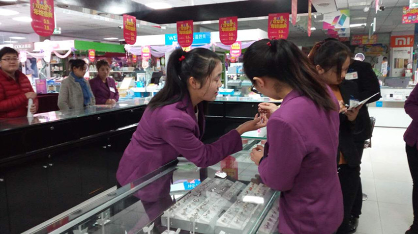 【用心研究本職工作】服務(wù)技能比賽，努力成為更好的自己！