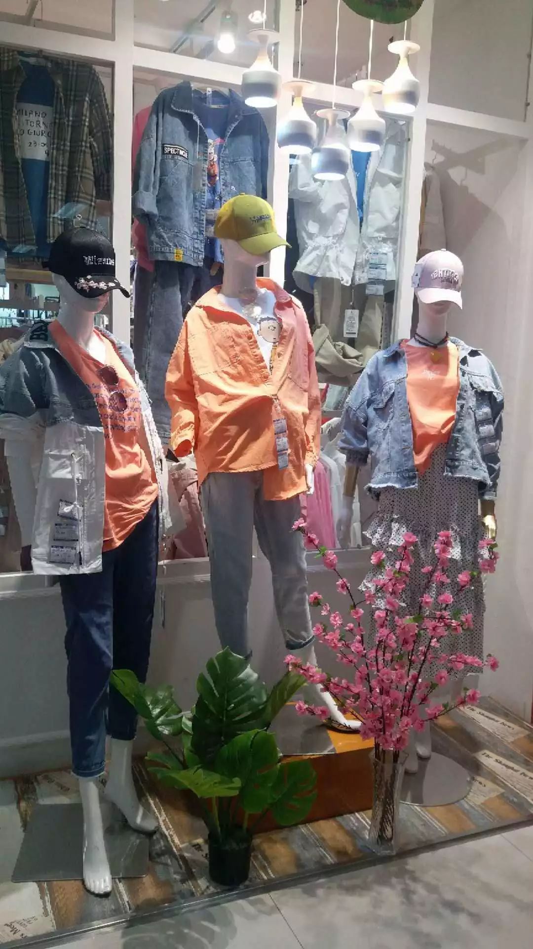 新時(shí)代商廈｜春季出游 當(dāng)然要打扮的美美噠！